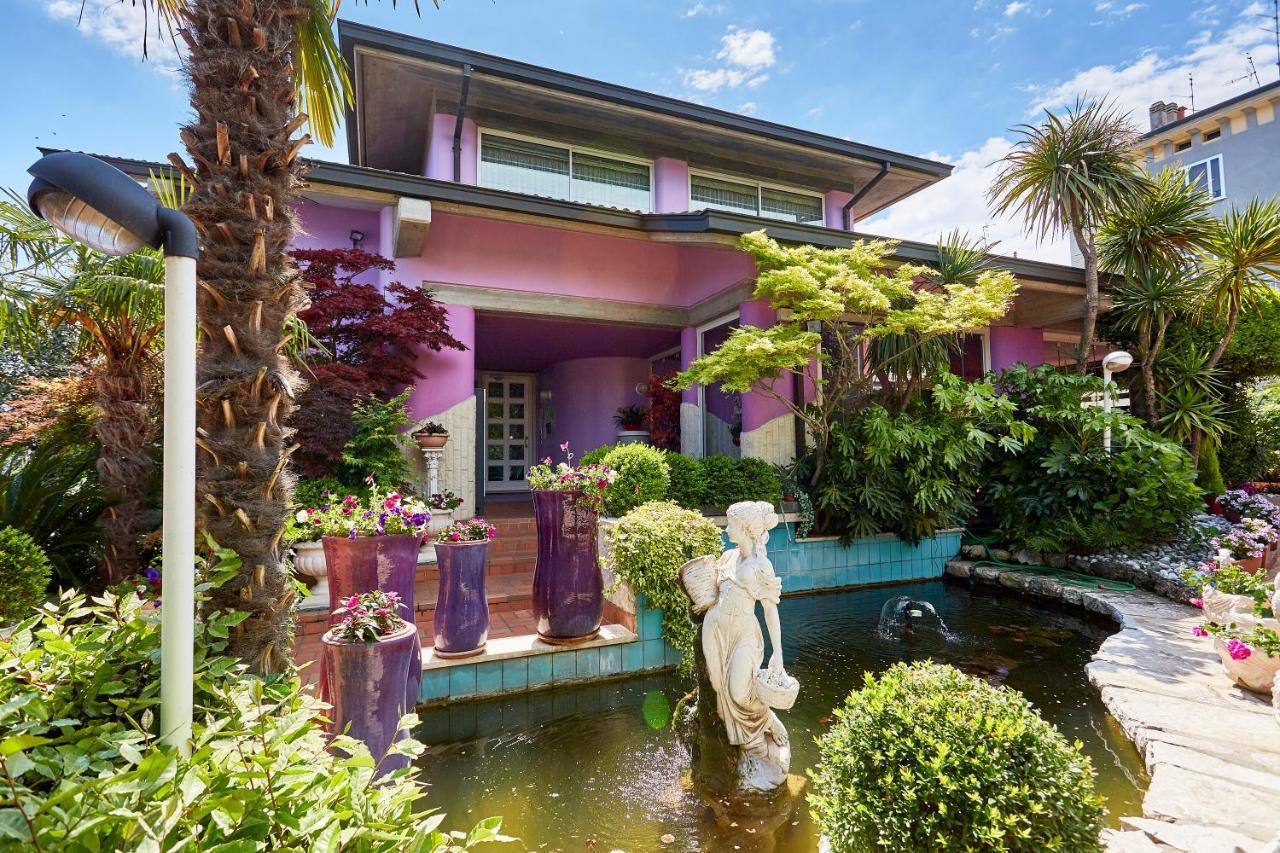 Hotel Villa Lilla Desenzano del Garda Exterior foto